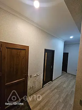 Kirayə verilir 3 otaqlı yeni tikili 75 m²
