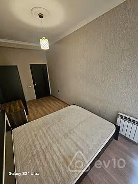 Kirayə verilir 3 otaqlı yeni tikili 75 m²