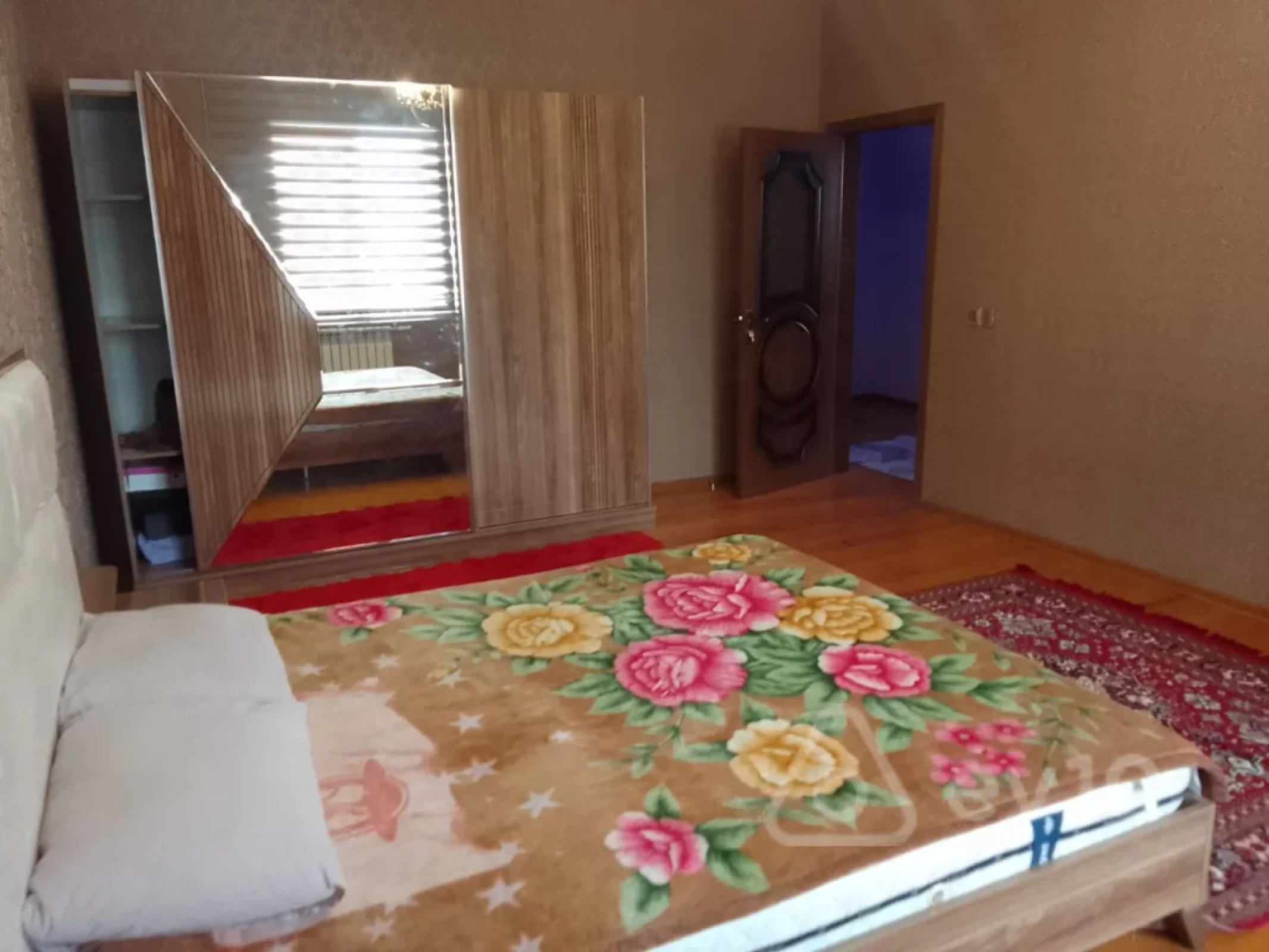 Kirayə verilir 2 otaqlı həyət evi 80 m²