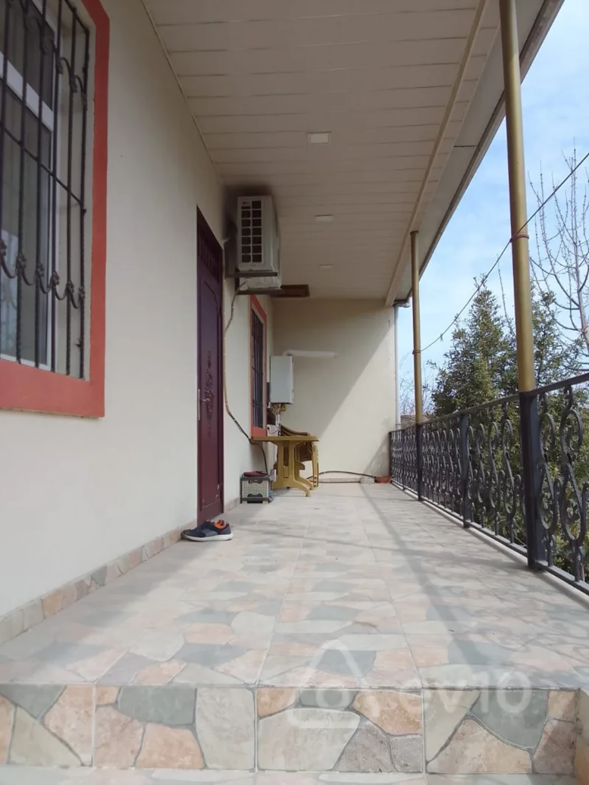 Kirayə verilir 2 otaqlı həyət evi 80 m²