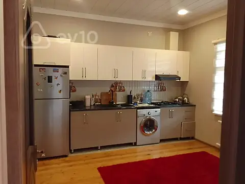 Kirayə verilir 2 otaqlı həyət evi 80 m²