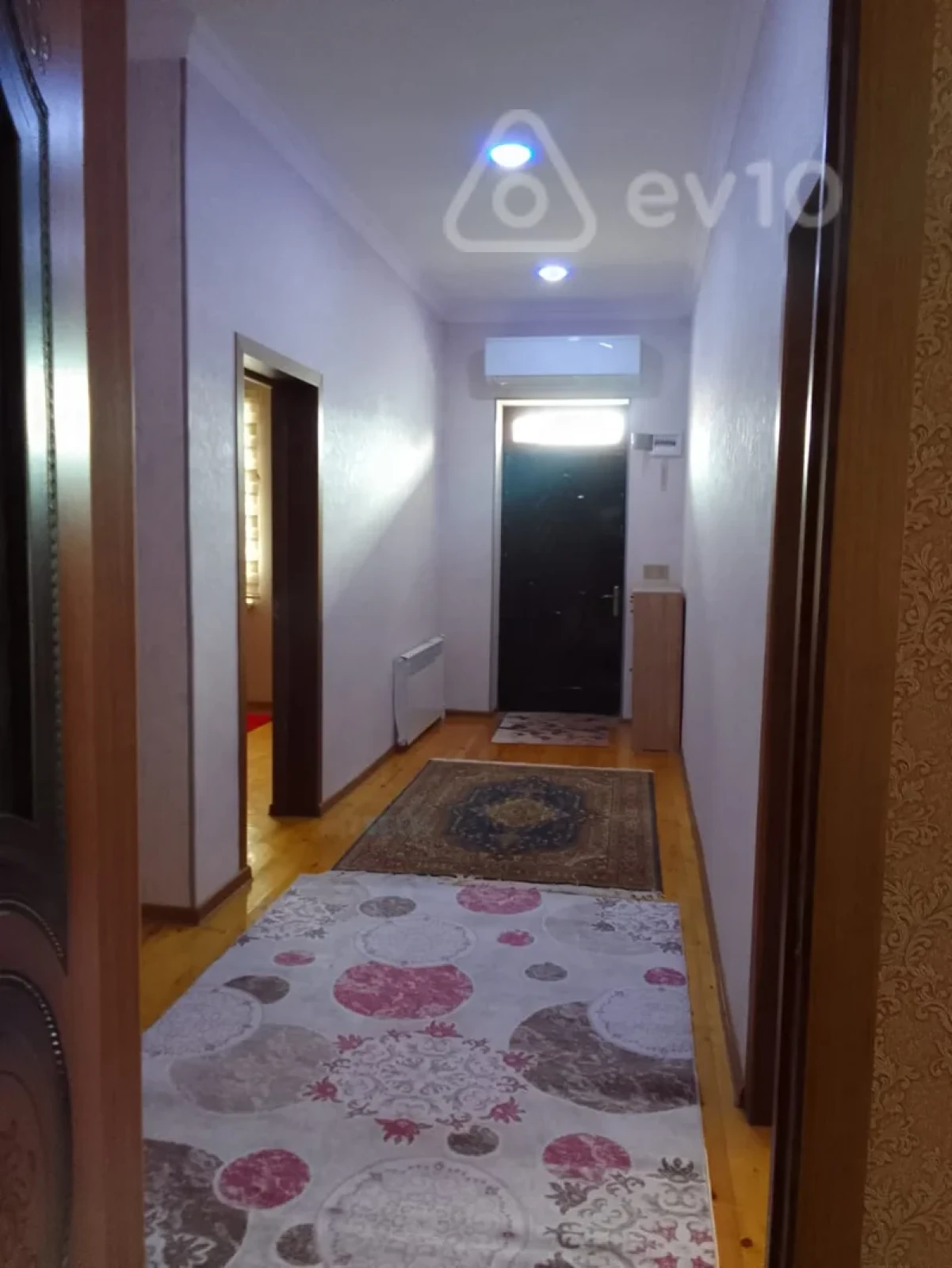 Kirayə verilir 2 otaqlı həyət evi 80 m²