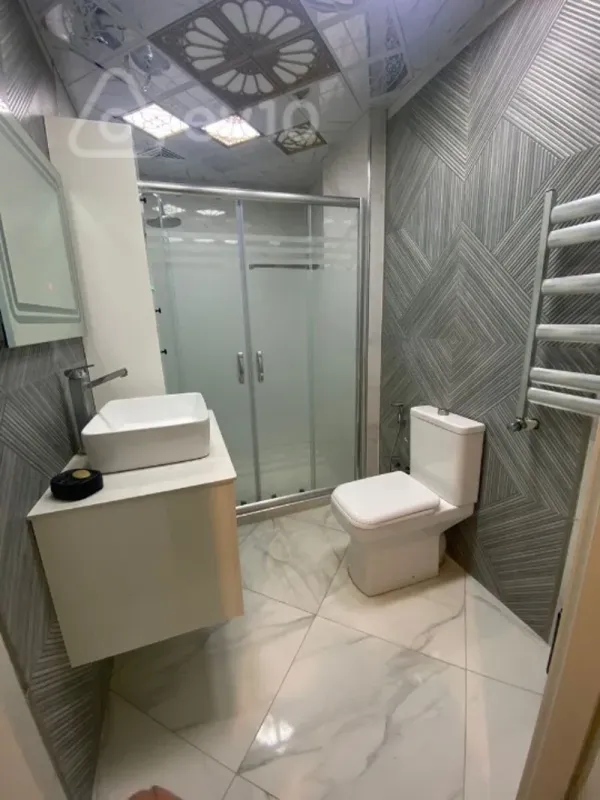 Kirayə verilir 2 otaqlı yeni tikili 70 m²