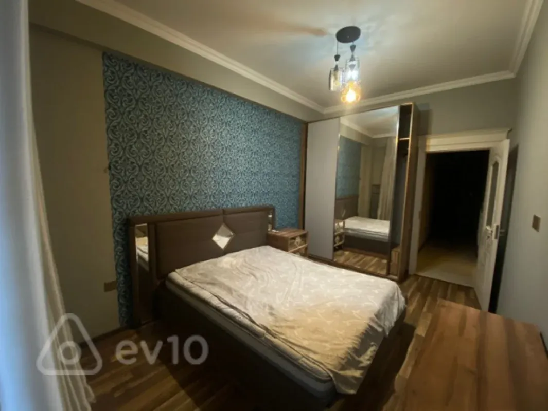 Kirayə verilir 2 otaqlı yeni tikili 70 m²