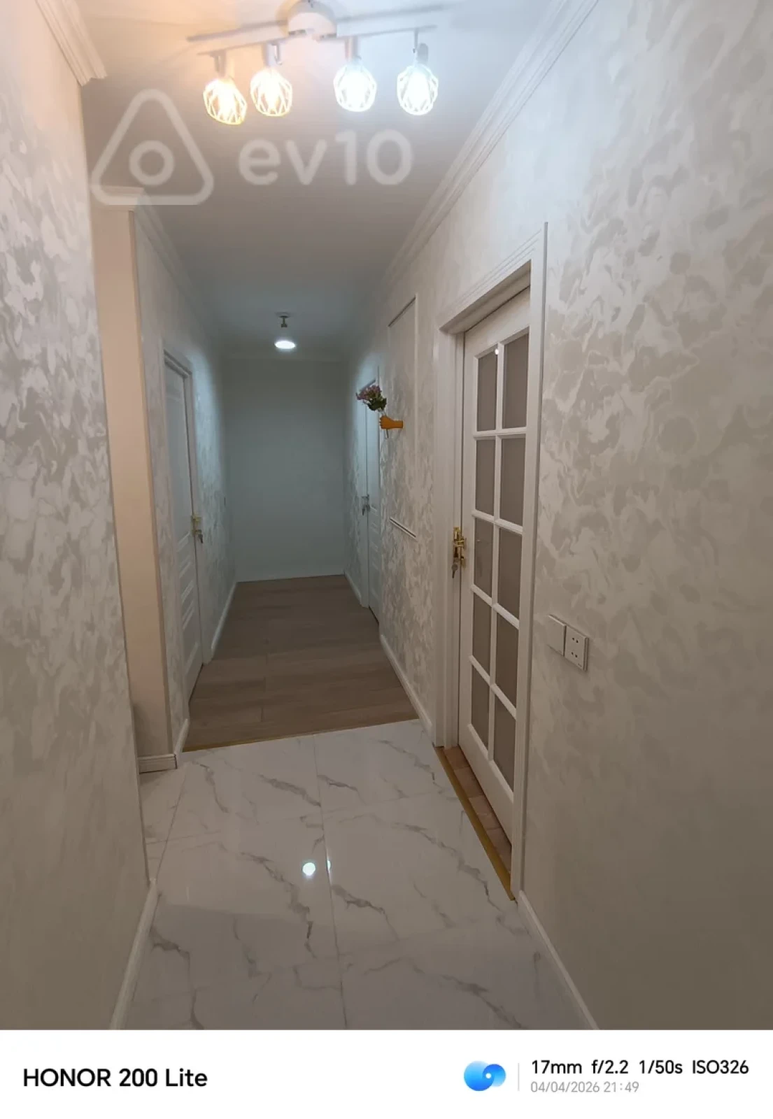 Kirayə verilir 3 otaqlı köhnə tikili 80 m²