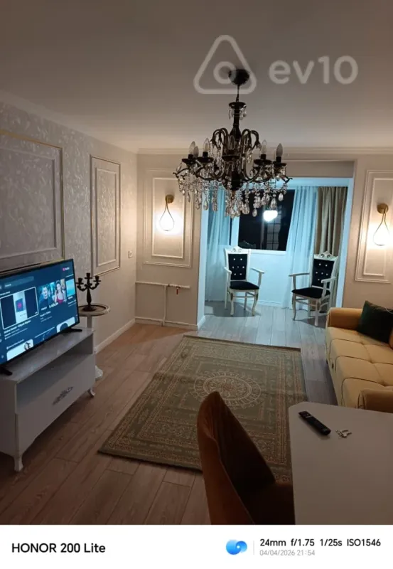 Kirayə verilir 3 otaqlı köhnə tikili 80 m²