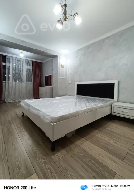 Kirayə verilir 3 otaqlı köhnə tikili 80 m²