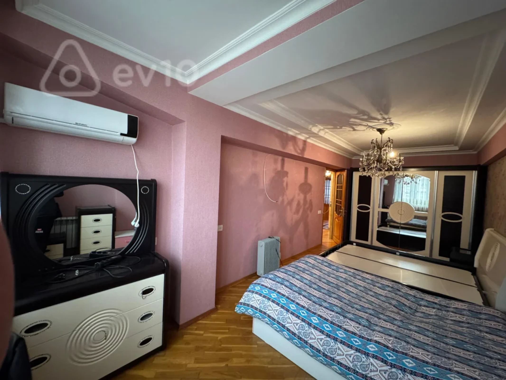 Satılır 3 otaqlı köhnə tikili 80.4 m²