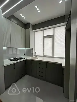 Kirayə verilir 2 otaqlı yeni tikili 75 m²