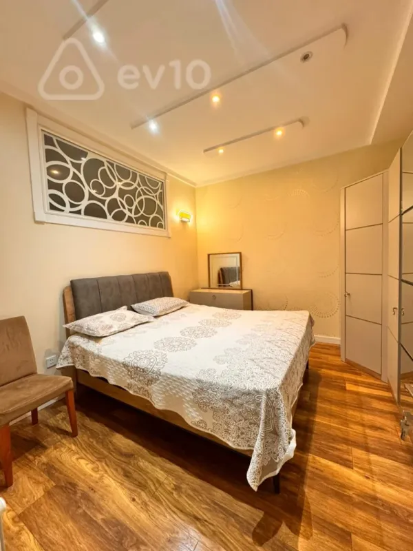 Kirayə verilir 3 otaqlı yeni tikili 82 m²