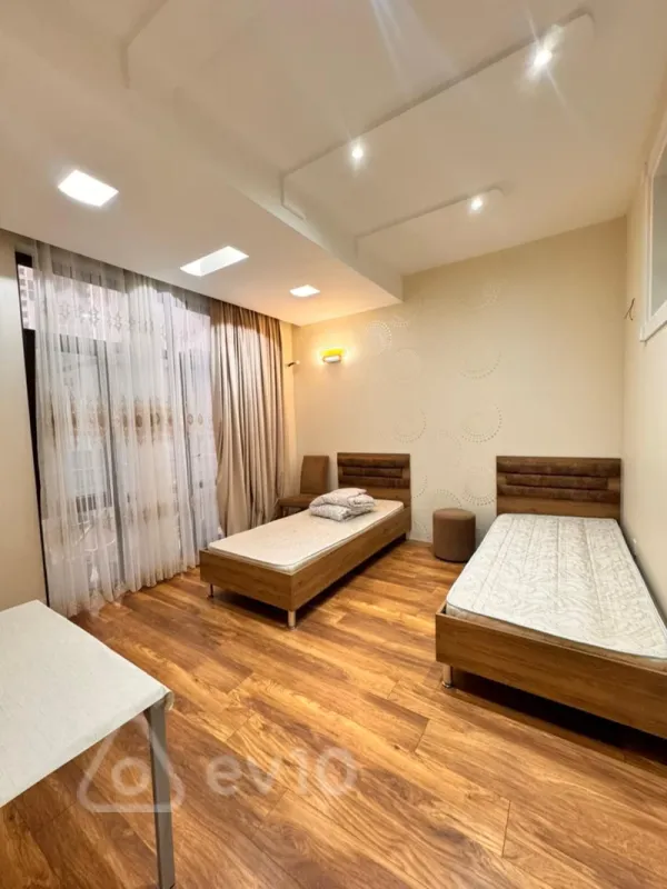 Kirayə verilir 3 otaqlı yeni tikili 82 m²