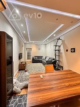 Kirayə verilir 3 otaqlı yeni tikili 82 m²