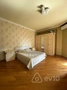 Kirayə verilir 3 otaqlı yeni tikili 110 m²