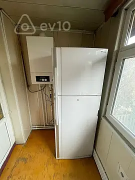 Kirayə verilir 3 otaqlı köhnə tikili 50 m²