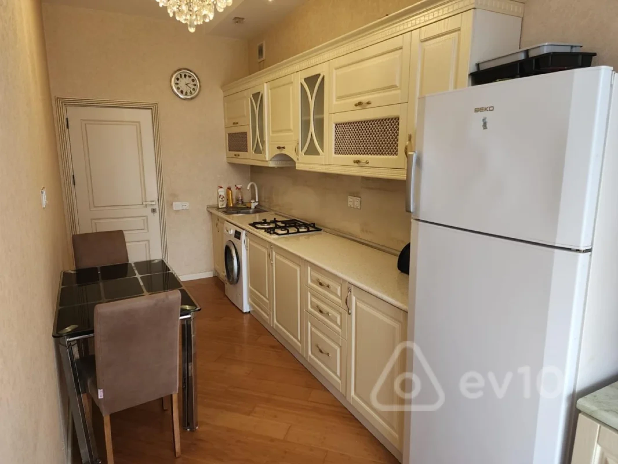 Kirayə verilir 3 otaqlı yeni tikili 105 m²