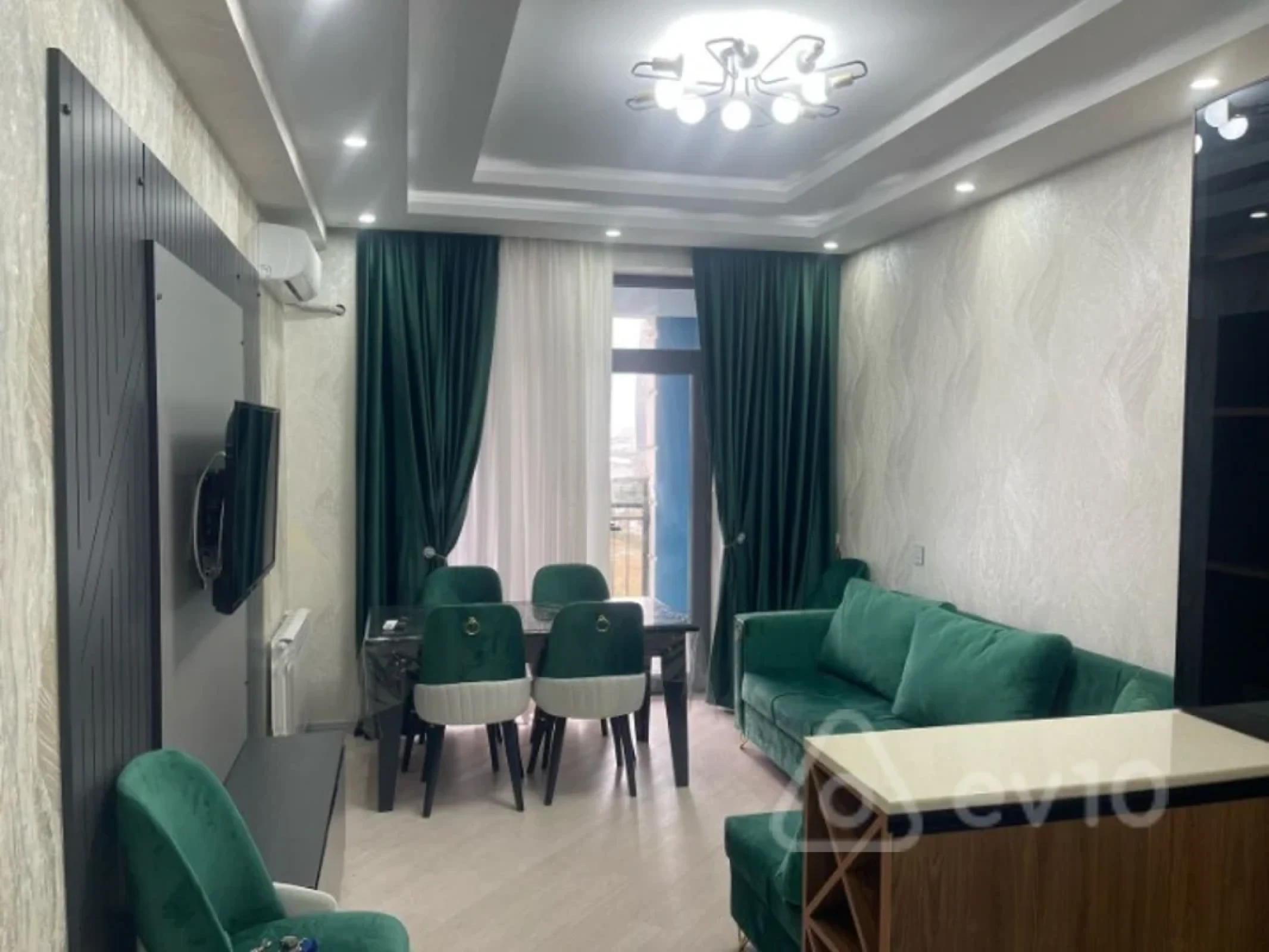 Kirayə verilir 2 otaqlı yeni tikili 65 m²