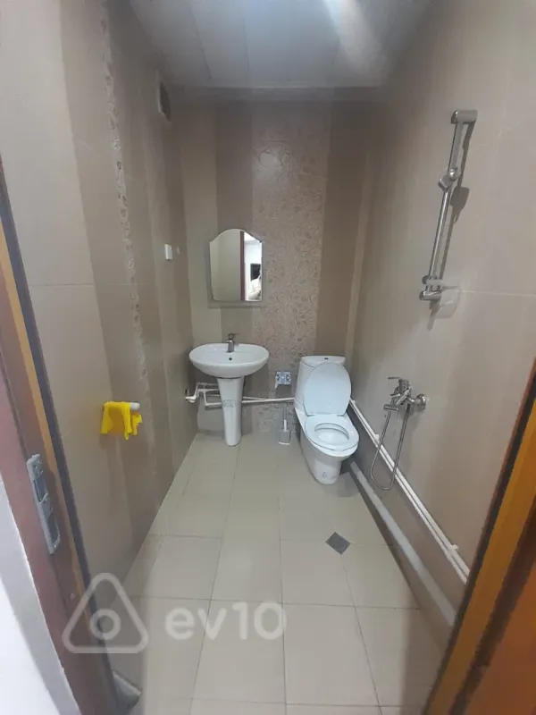 Kirayə verilir mənzil 150 m²