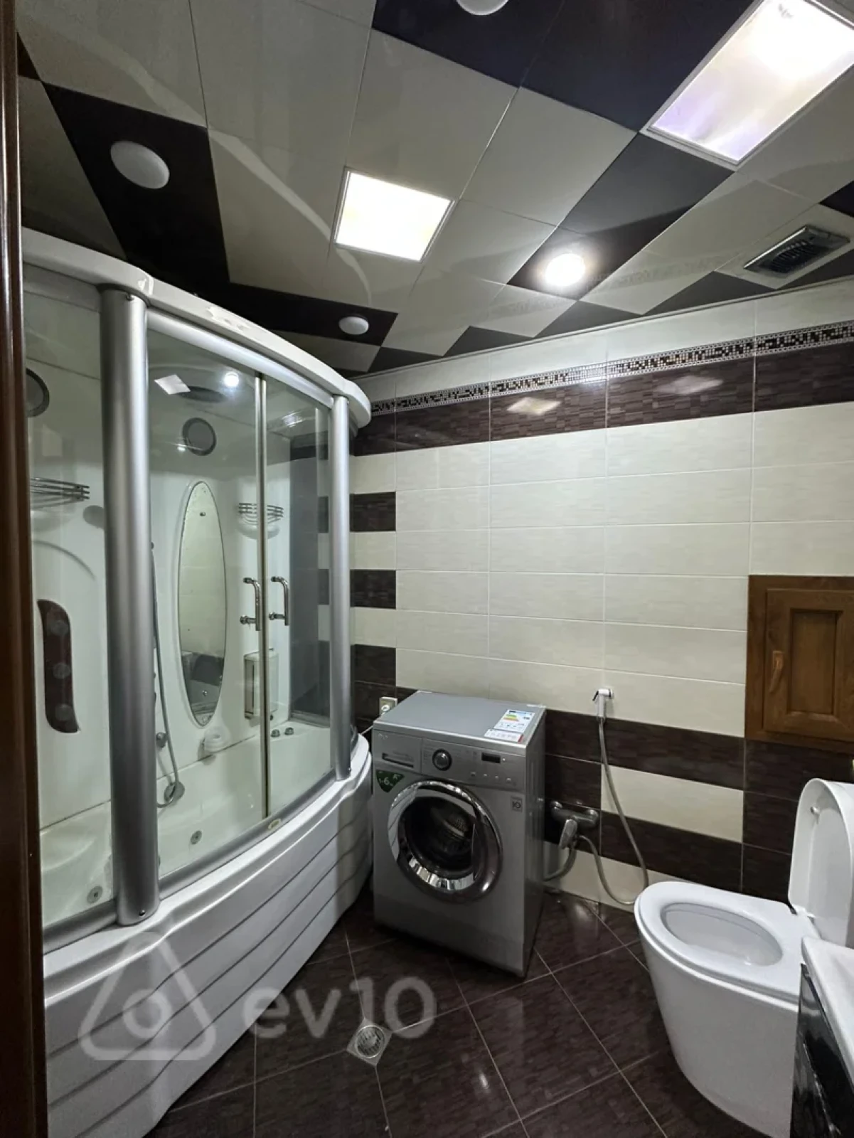 Kirayə verilir 2 otaqlı yeni tikili 85 m²