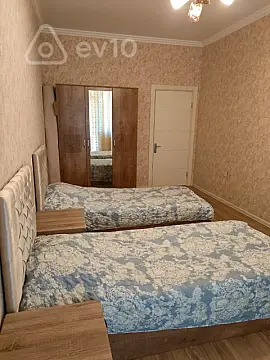 Kirayə verilir 3 otaqlı yeni tikili 150 m²