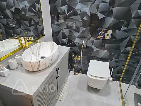 Kirayə verilir 2 otaqlı yeni tikili 80 m²