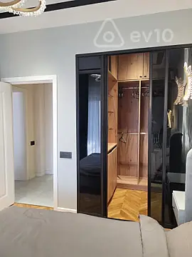 Kirayə verilir 2 otaqlı yeni tikili 70 m²