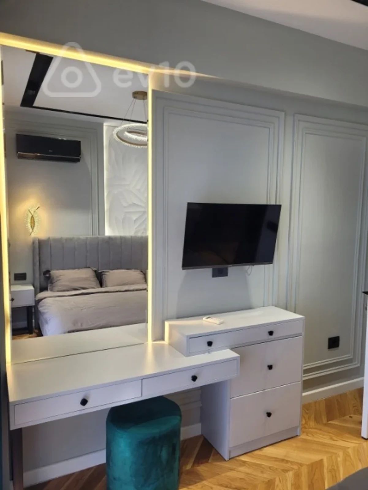 Kirayə verilir 2 otaqlı yeni tikili 70 m²