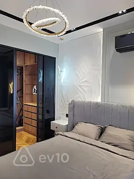 Kirayə verilir 2 otaqlı yeni tikili 70 m²