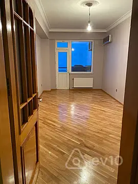Satılır 2 otaqlı yeni tikili 87 m²