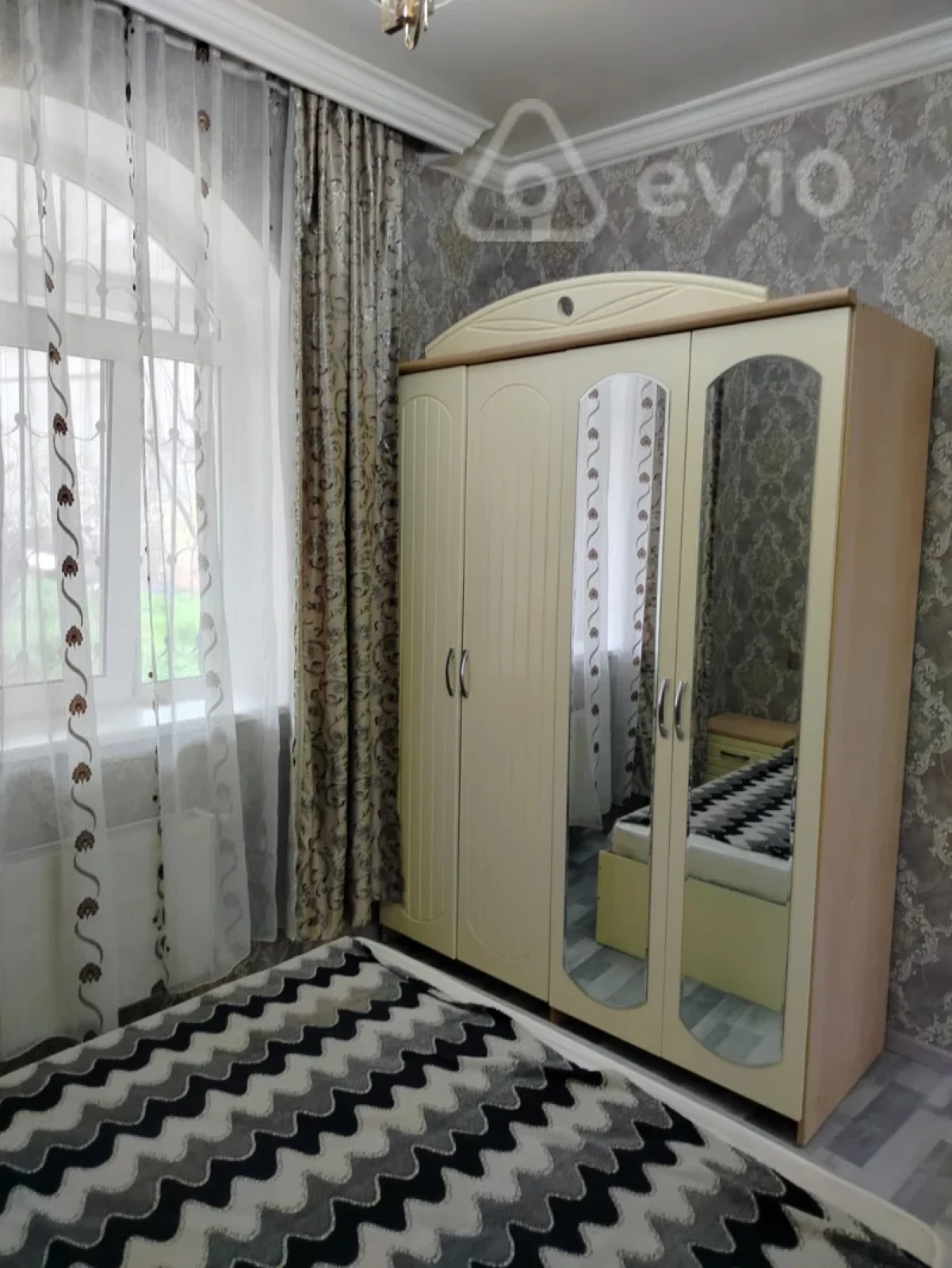 Kirayə verilir 3 otaqlı həyət evi 130 m²