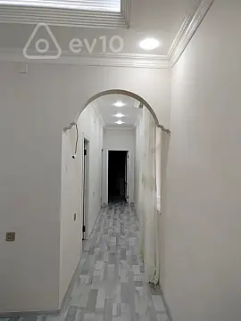 Kirayə verilir 3 otaqlı həyət evi 130 m²