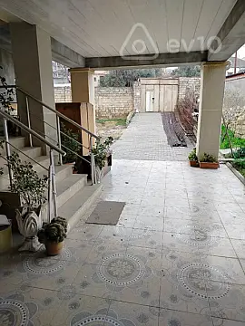 Kirayə verilir 3 otaqlı həyət evi 130 m²