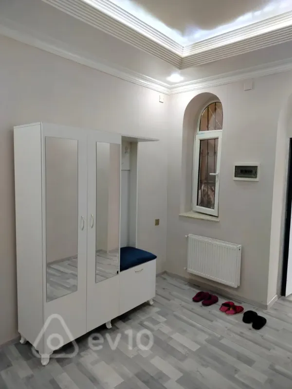 Kirayə verilir 3 otaqlı həyət evi 130 m²