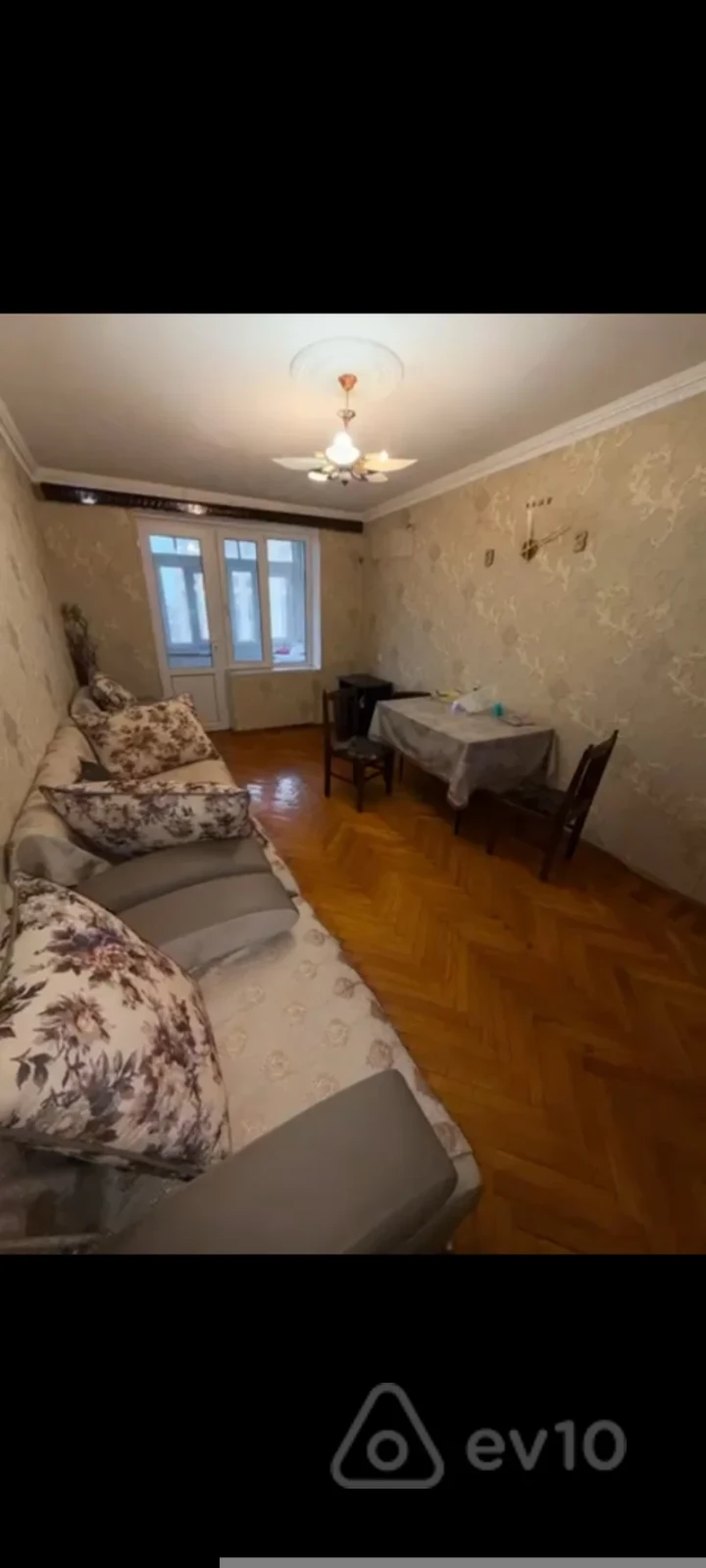 Kirayə verilir 2 otaqlı köhnə tikili 45 m²