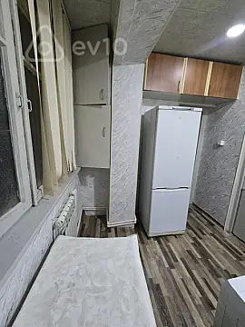Kirayə verilir 3 otaqlı köhnə tikili 65 m²