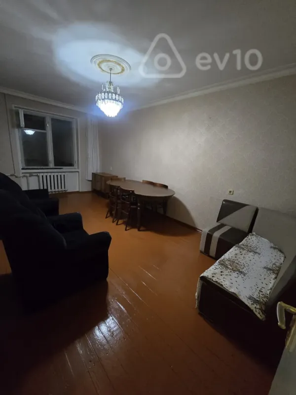 Kirayə verilir 3 otaqlı köhnə tikili 65 m²