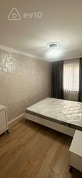 Kirayə verilir 2 otaqlı köhnə tikili 59 m²