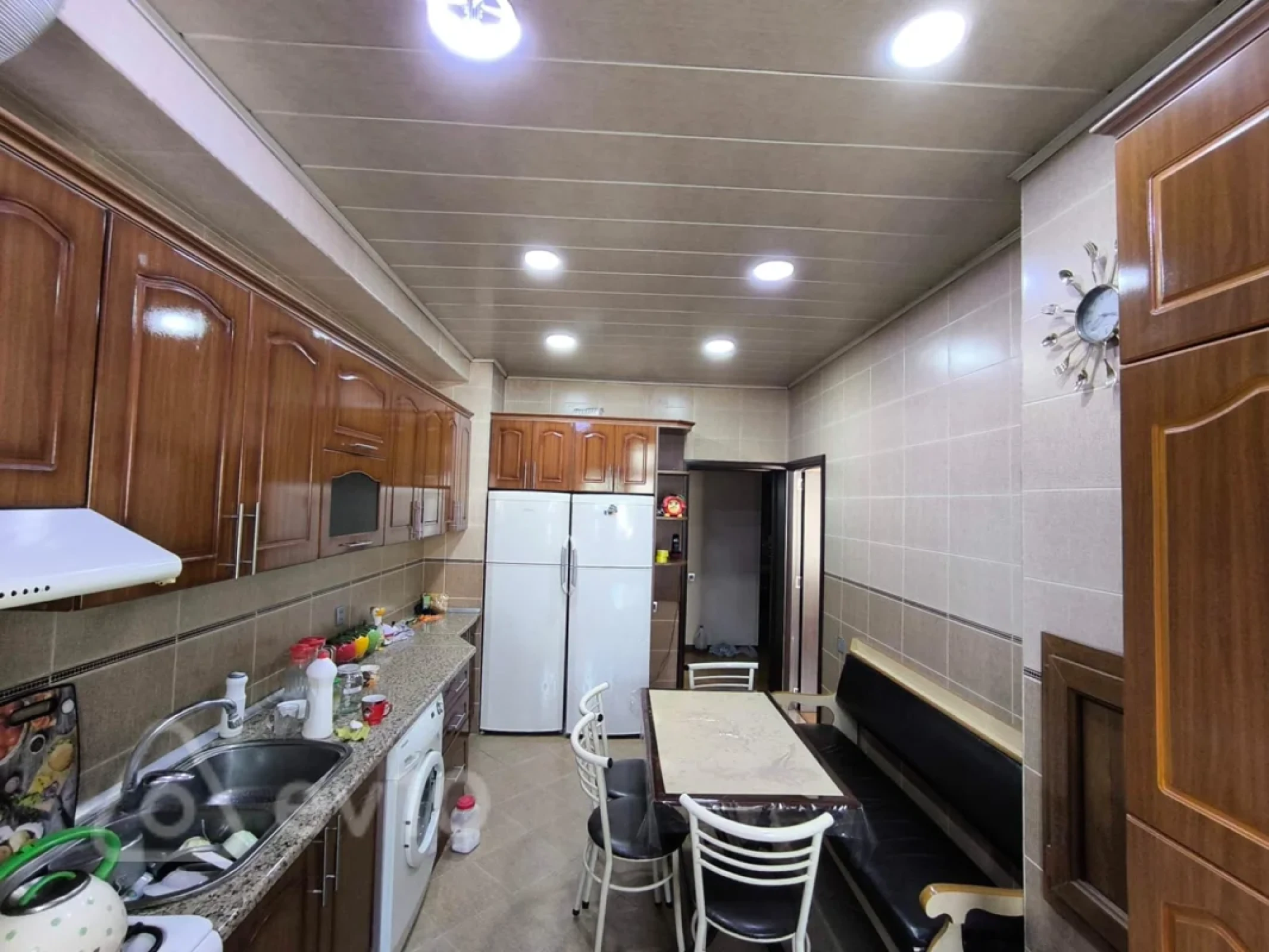 Kirayə verilir 4 otaqlı yeni tikili 155 m²