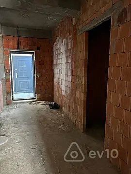 Satılır 2 otaqlı yeni tikili 79.5 m²