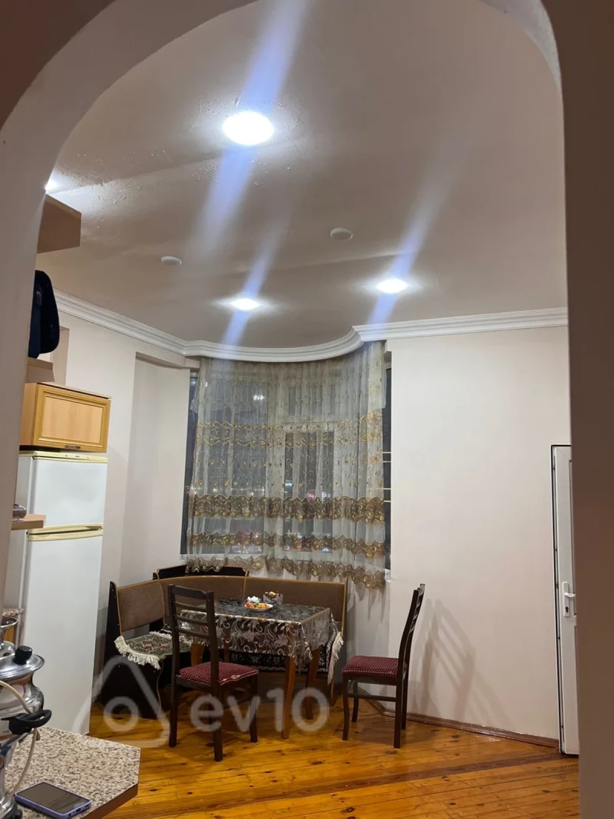 Kirayə verilir 2 otaqlı yeni tikili 80 m²