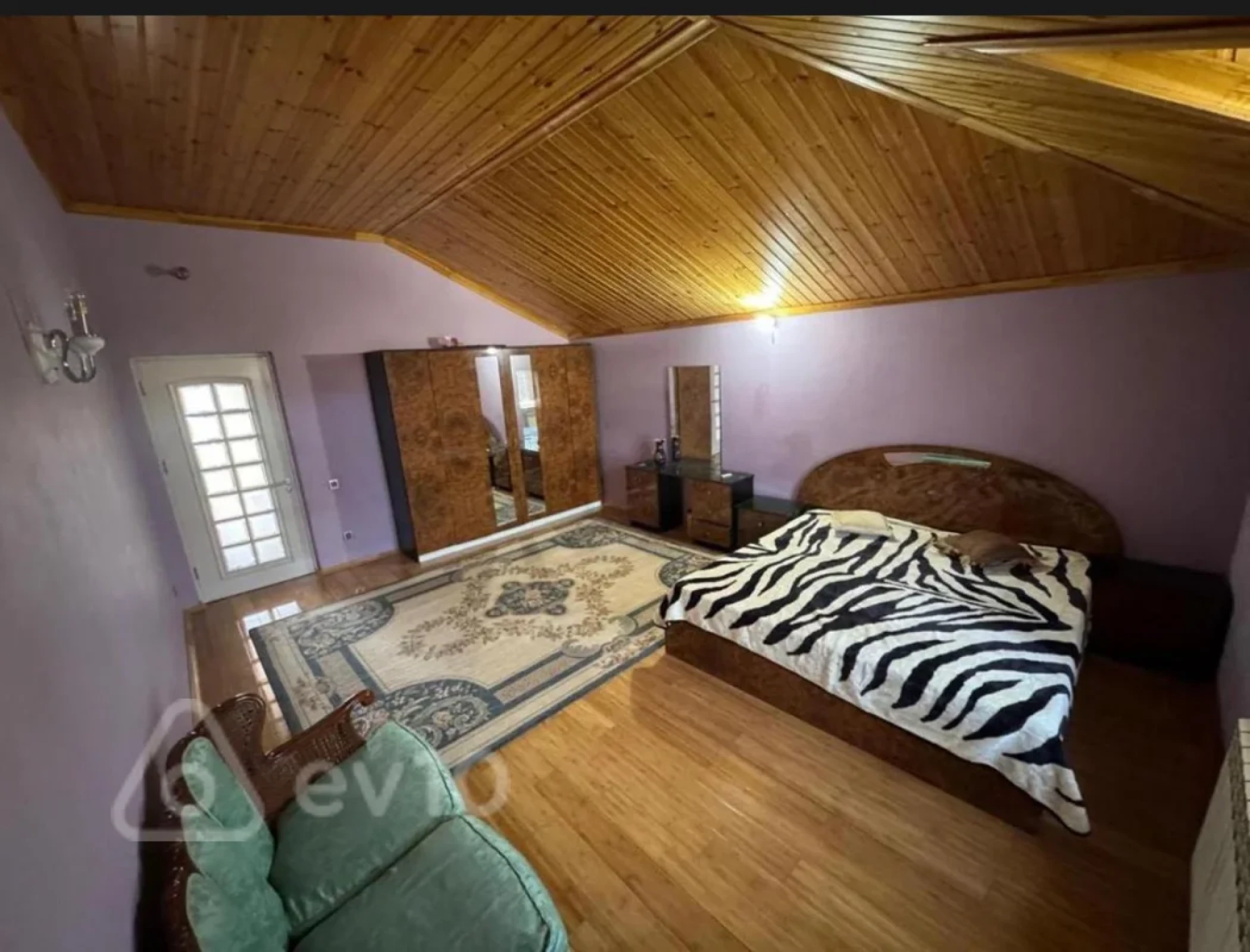 Kirayə verilir 5 otaqlı həyət evi 400 m²