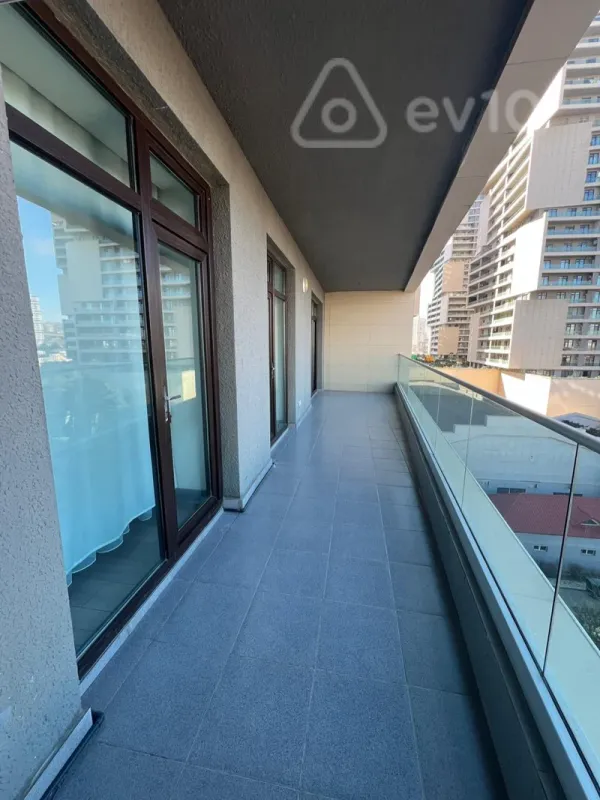 Kirayə verilir 3 otaqlı yeni tikili 145 m²