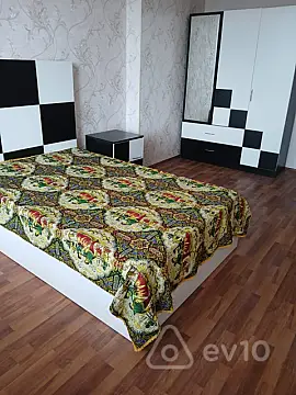 Kirayə verilir 2 otaqlı yeni tikili 72 m²