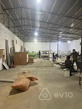 Kirayə verilir mənzil 250 m²