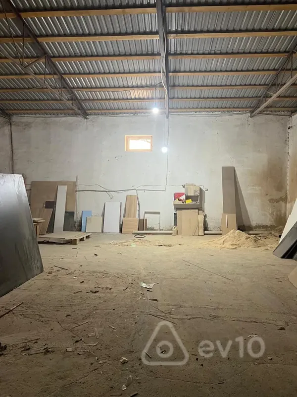 Kirayə verilir mənzil 250 m²