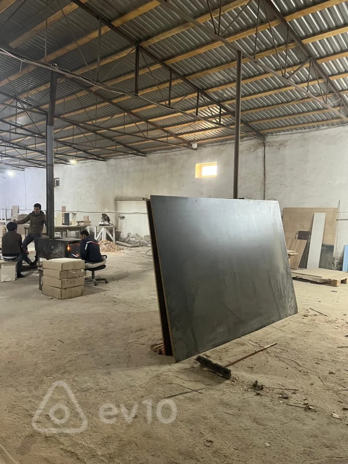 Kirayə verilir mənzil 250 m²