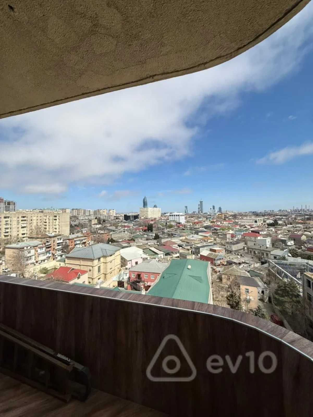 Kirayə verilir 2 otaqlı yeni tikili 65 m²