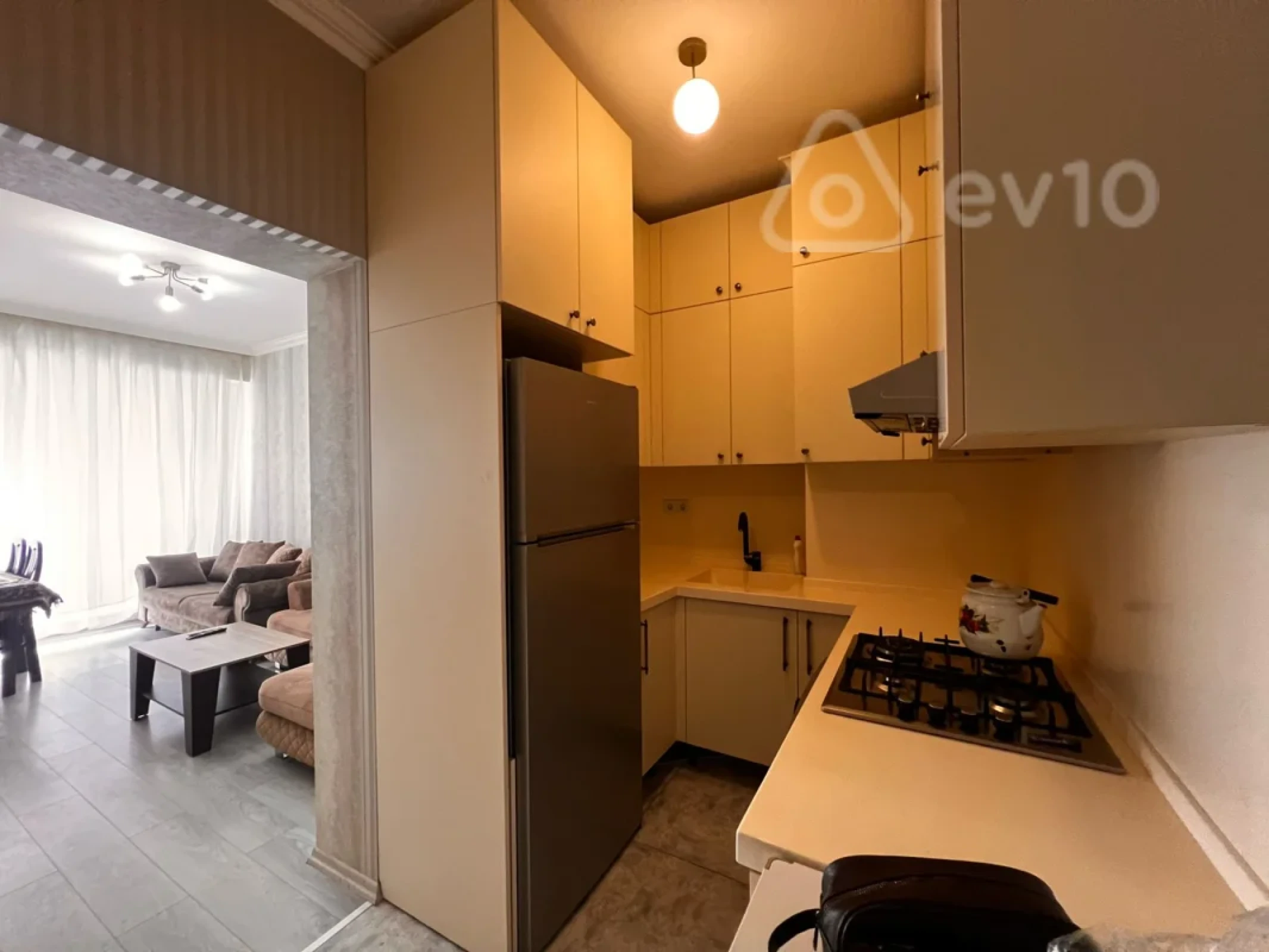 Kirayə verilir 2 otaqlı yeni tikili 58 m²