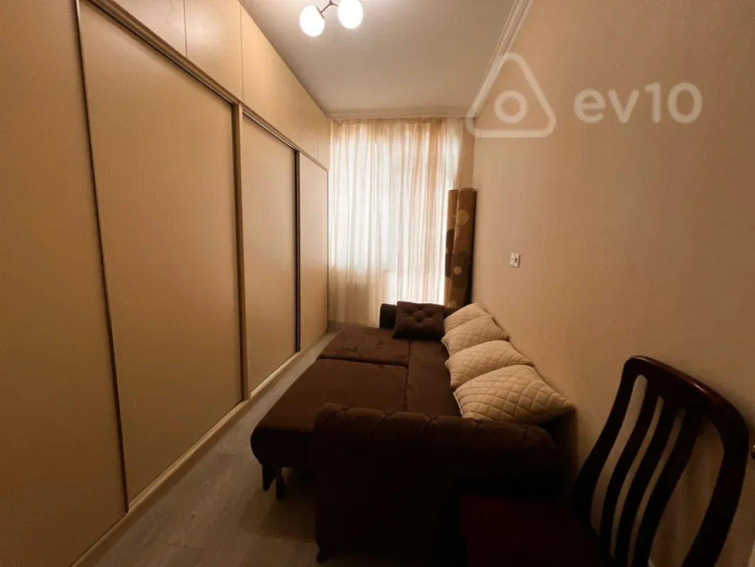 Kirayə verilir 2 otaqlı yeni tikili 58 m²