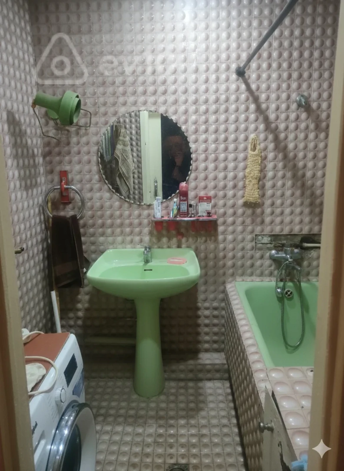 Satılır 2 otaqlı köhnə tikili 68 m²