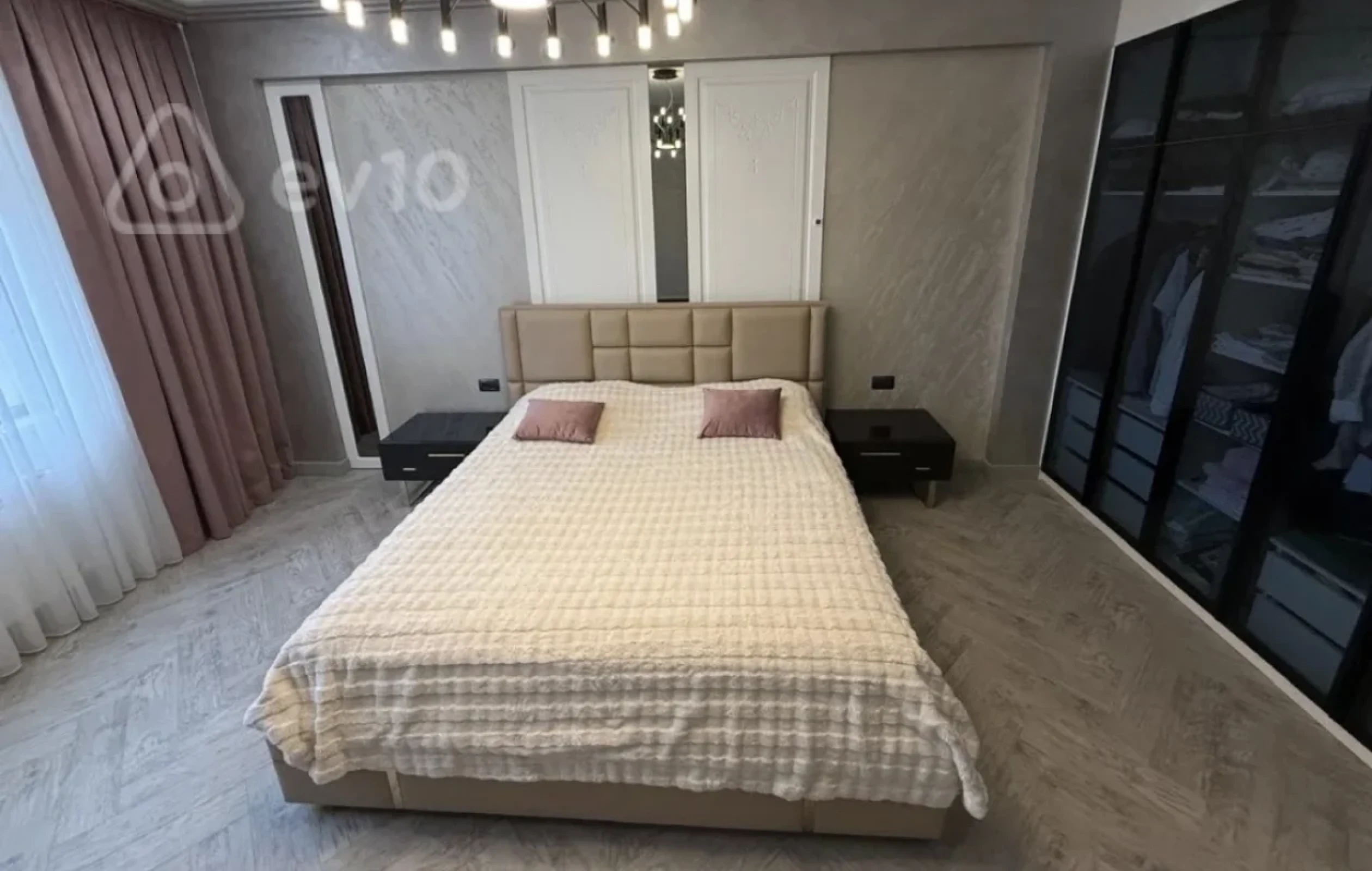 Kirayə verilir 2 otaqlı yeni tikili 75 m²